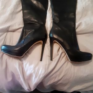 Michael Kors boots size 11M